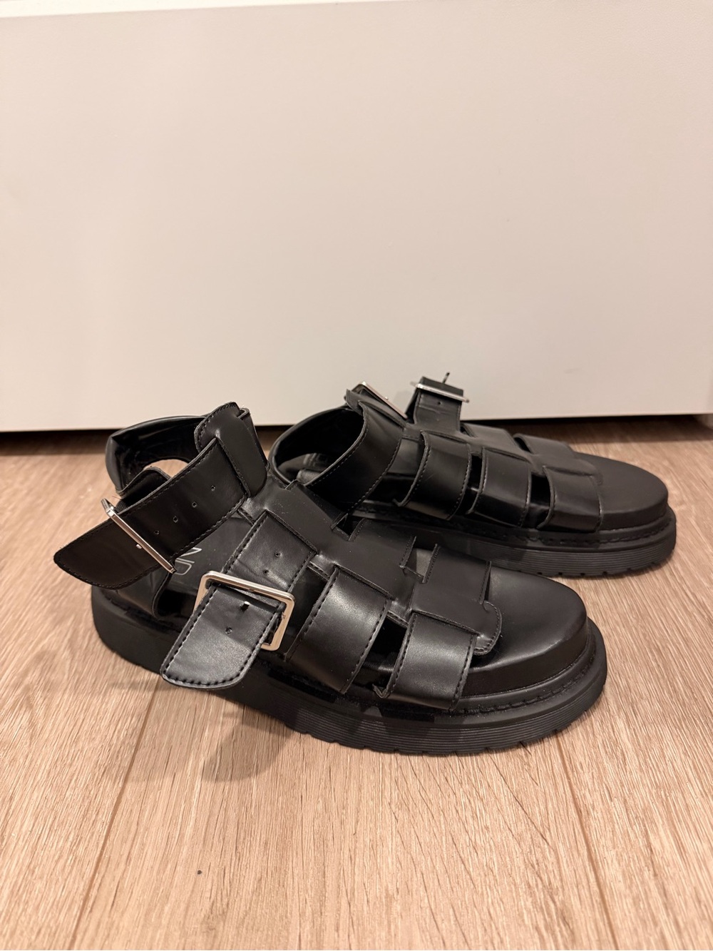 No Boundaries Black Buckle Fisherman Platform Sandals